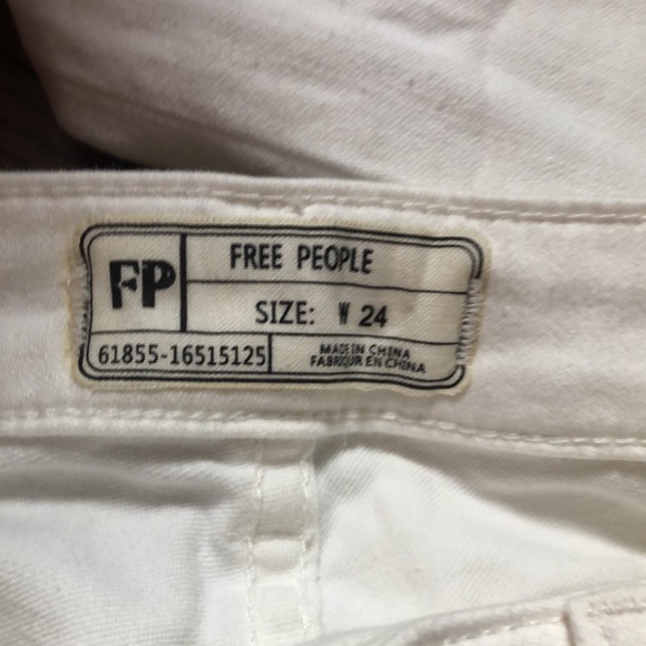 Free People size 24 crochet flare jeans - Picture 3 of 6